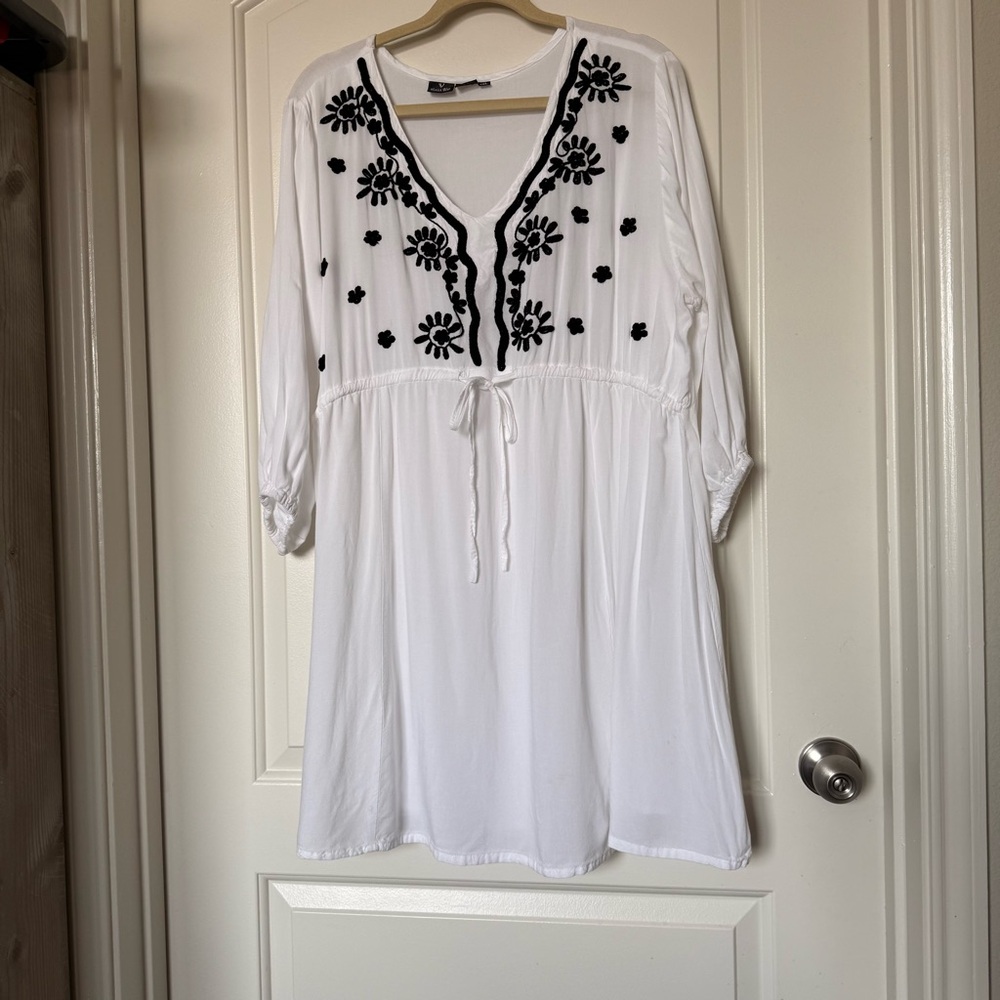 Venice Blue White Embroidered dress/swimsuit cover w/drawstring and 3/4 sleeves